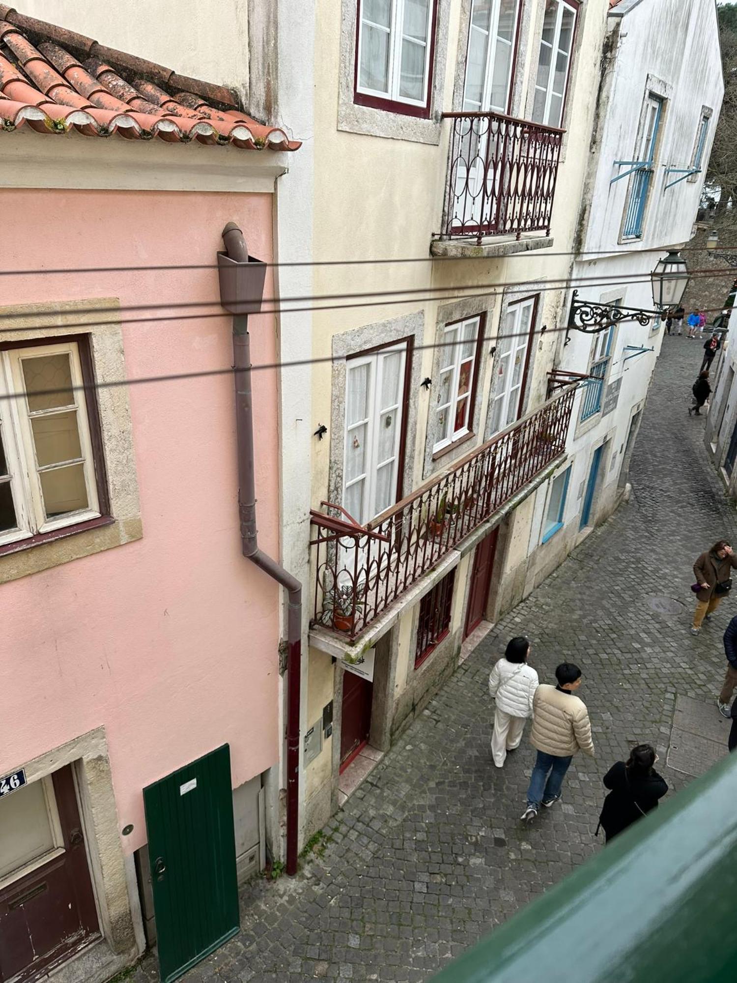 Castle Cozy Apartment Lisbon Exterior photo